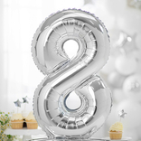 Balónek fóliový číslo 8 stříbrný stojící 70 cm